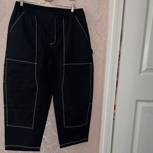 Nike Loose Fit Women’s Cargo Pants